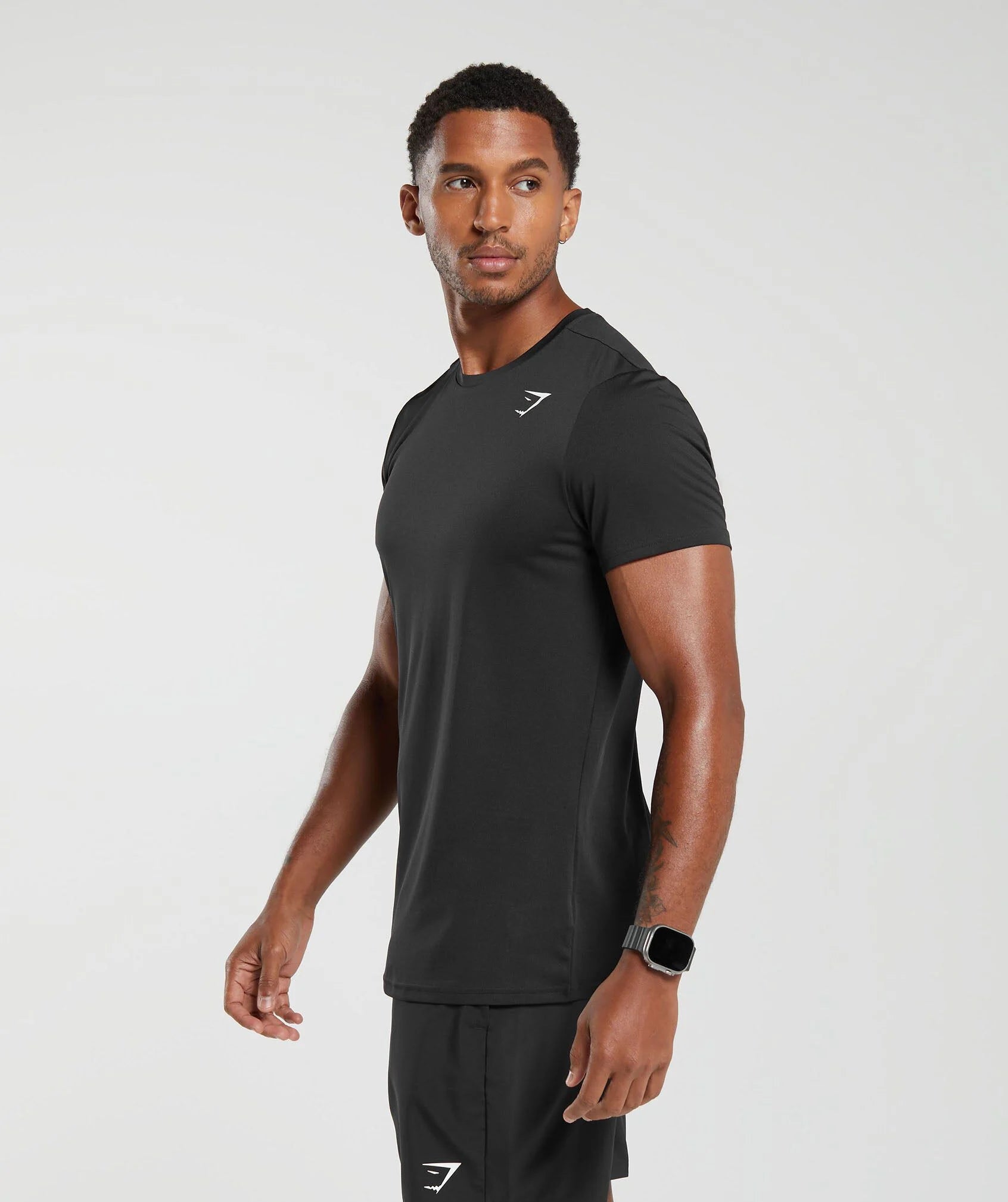 Arrival T-Shirt (Slim Fit) - Gymshark