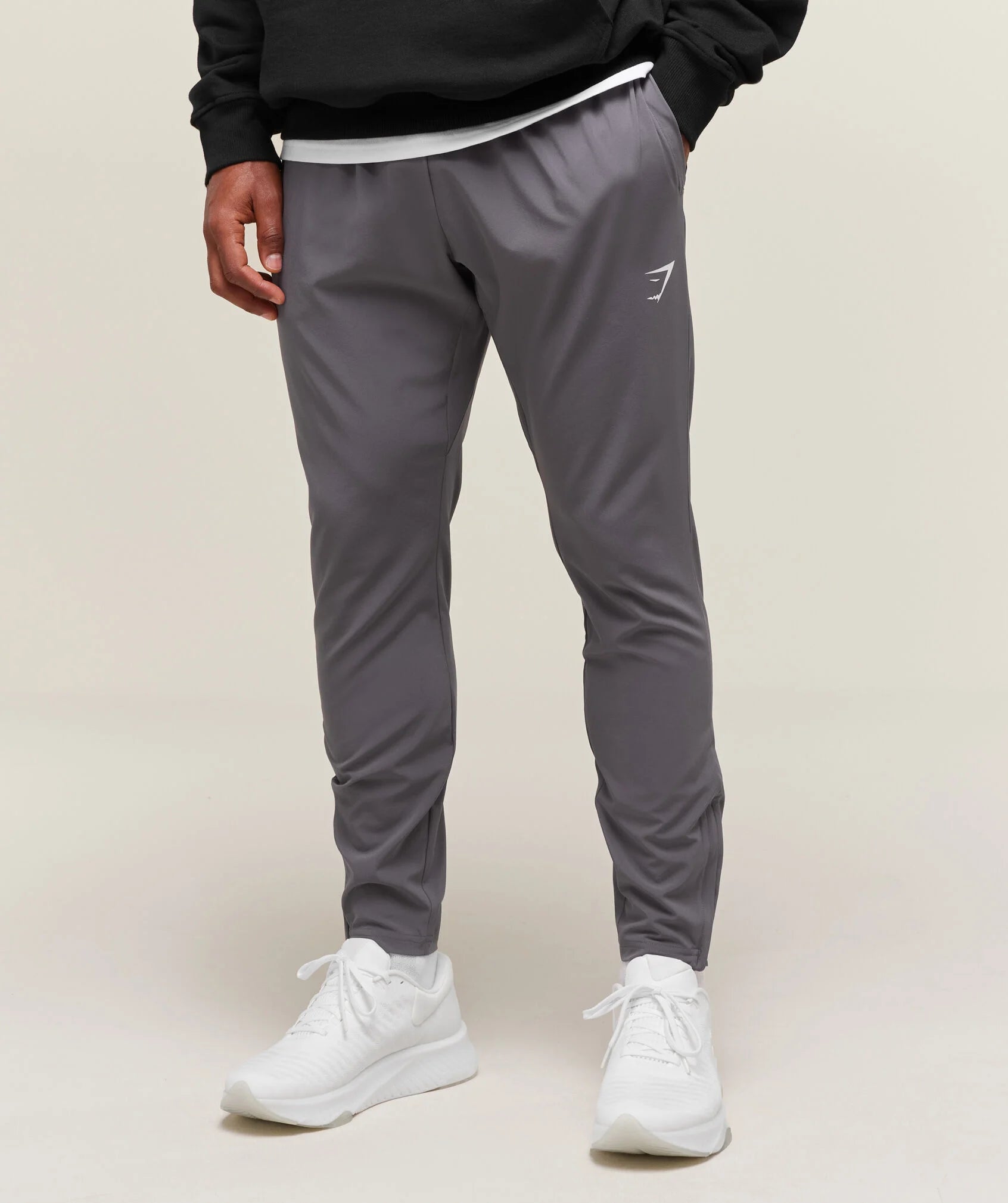 Arrival Woven Joggers - Gymshark