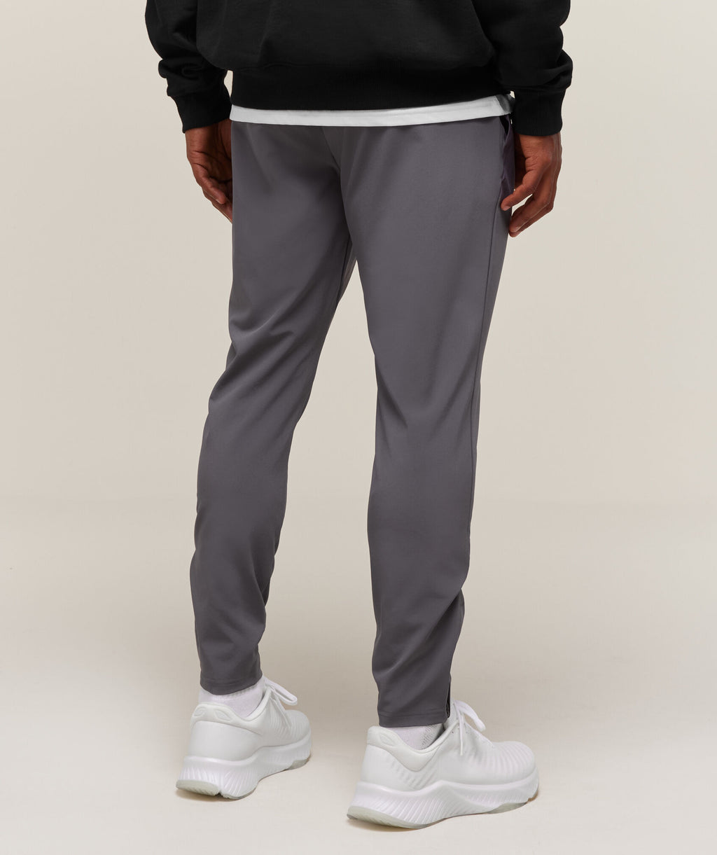 Arrival Woven Joggers - Gymshark