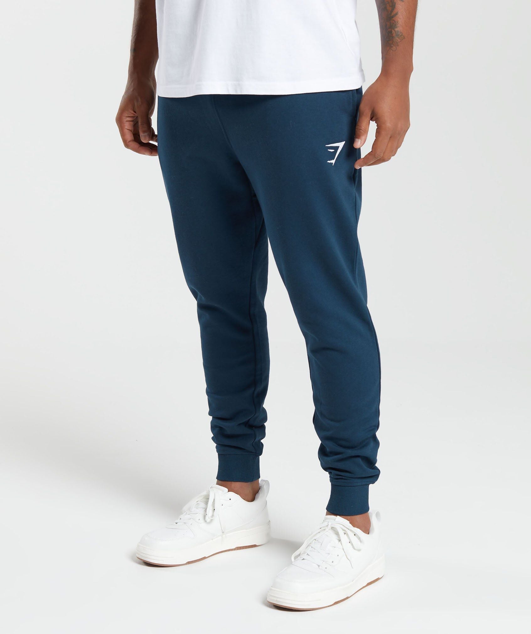 Crest Joggers - Gymshark