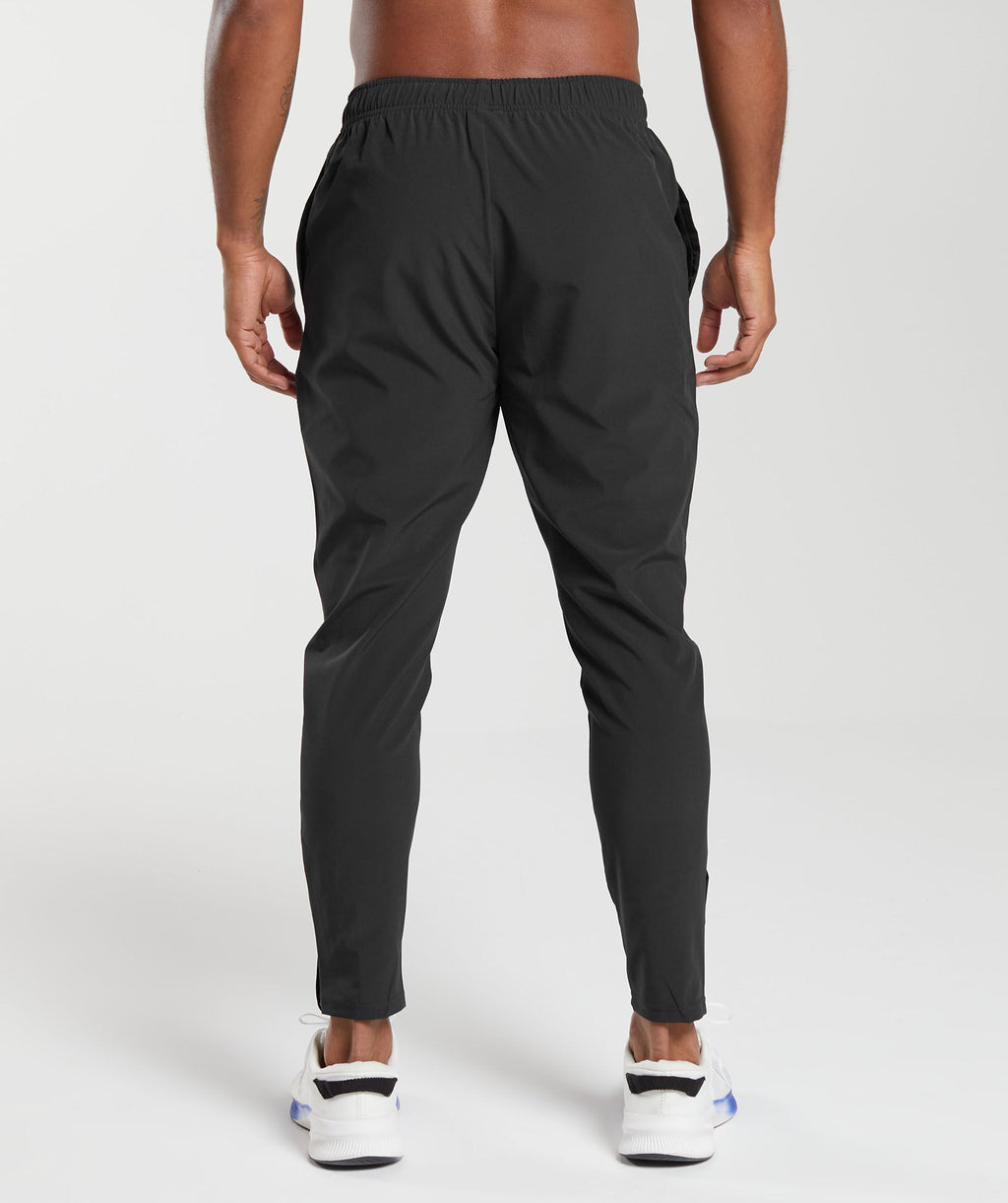 Arrival Woven Joggers - Gymshark