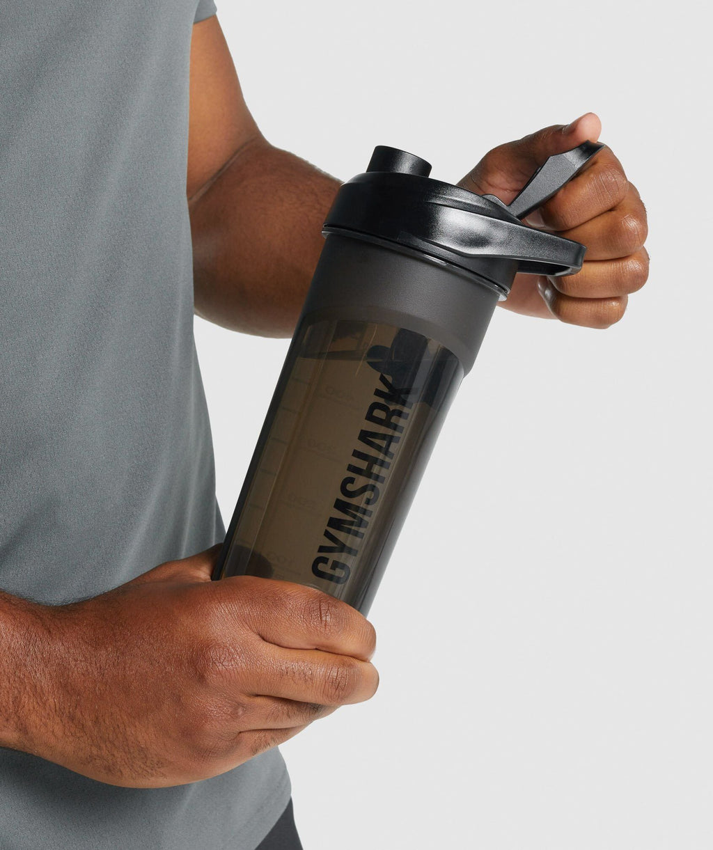 Shaker Bottle (600 ML) - Gymshark